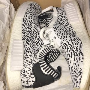 Adidas NMD_R1 PK